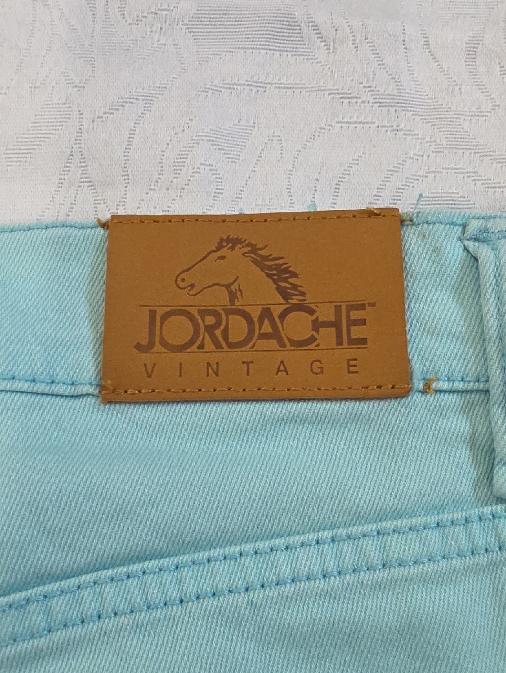 NEW Jordache Vintage 90s Straight Leg Jeans - Size 10 (FLAWED) - Picture 7 of 10